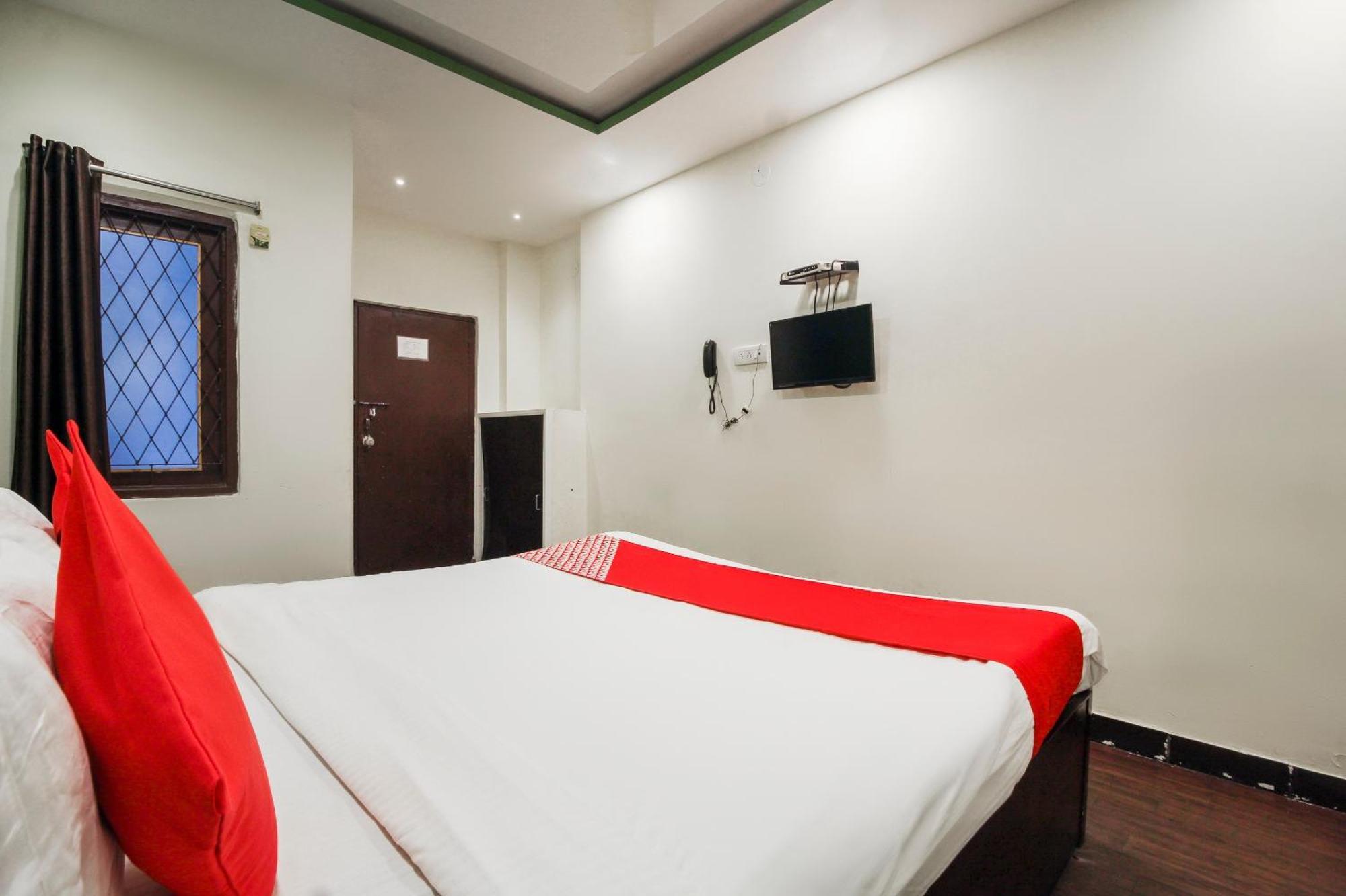 Hotel O Happy Guest House Near Lv Prasad Eye Hospital Hyderabad Eksteriør bilde