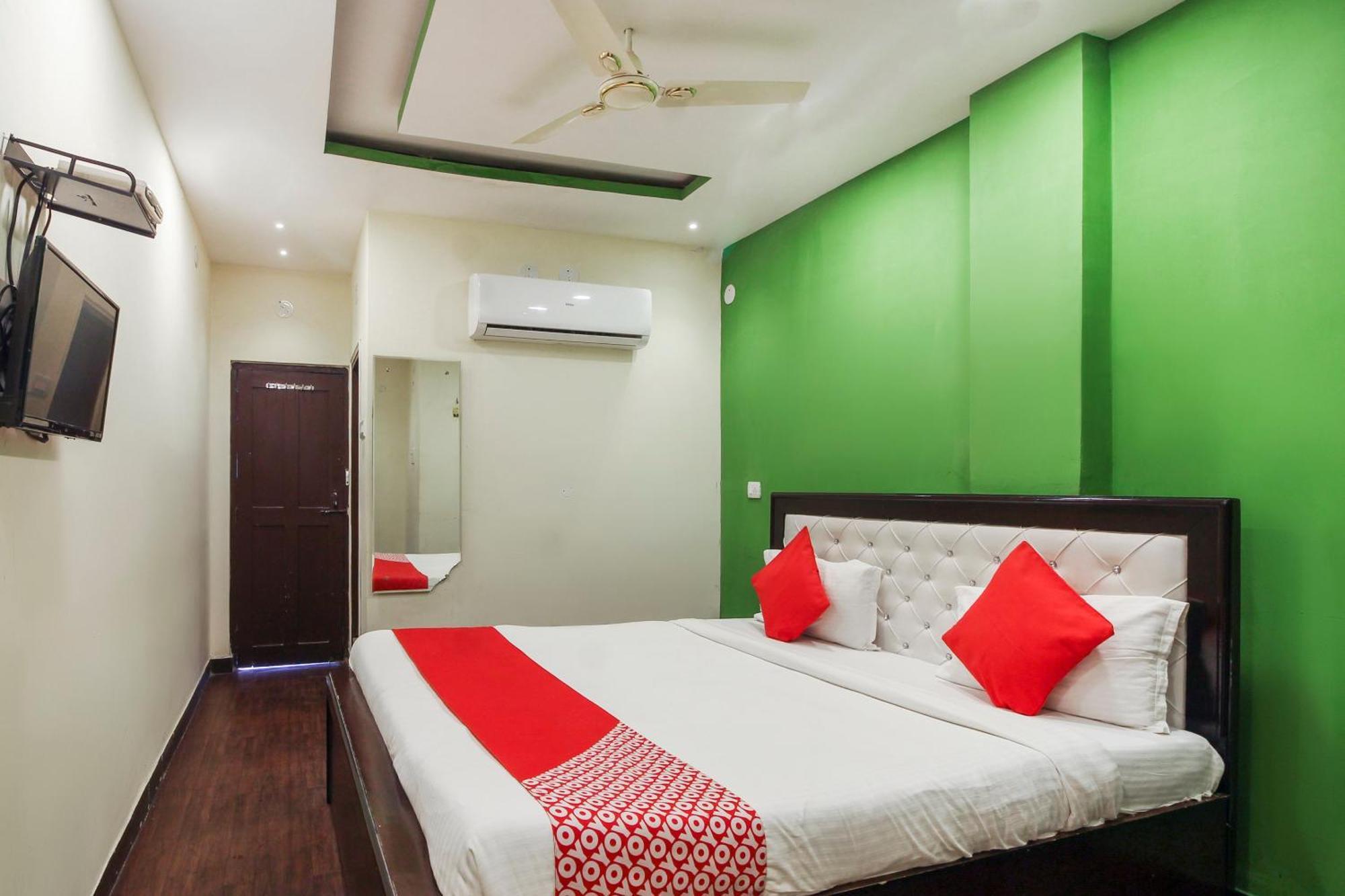 Hotel O Happy Guest House Near Lv Prasad Eye Hospital Hyderabad Eksteriør bilde