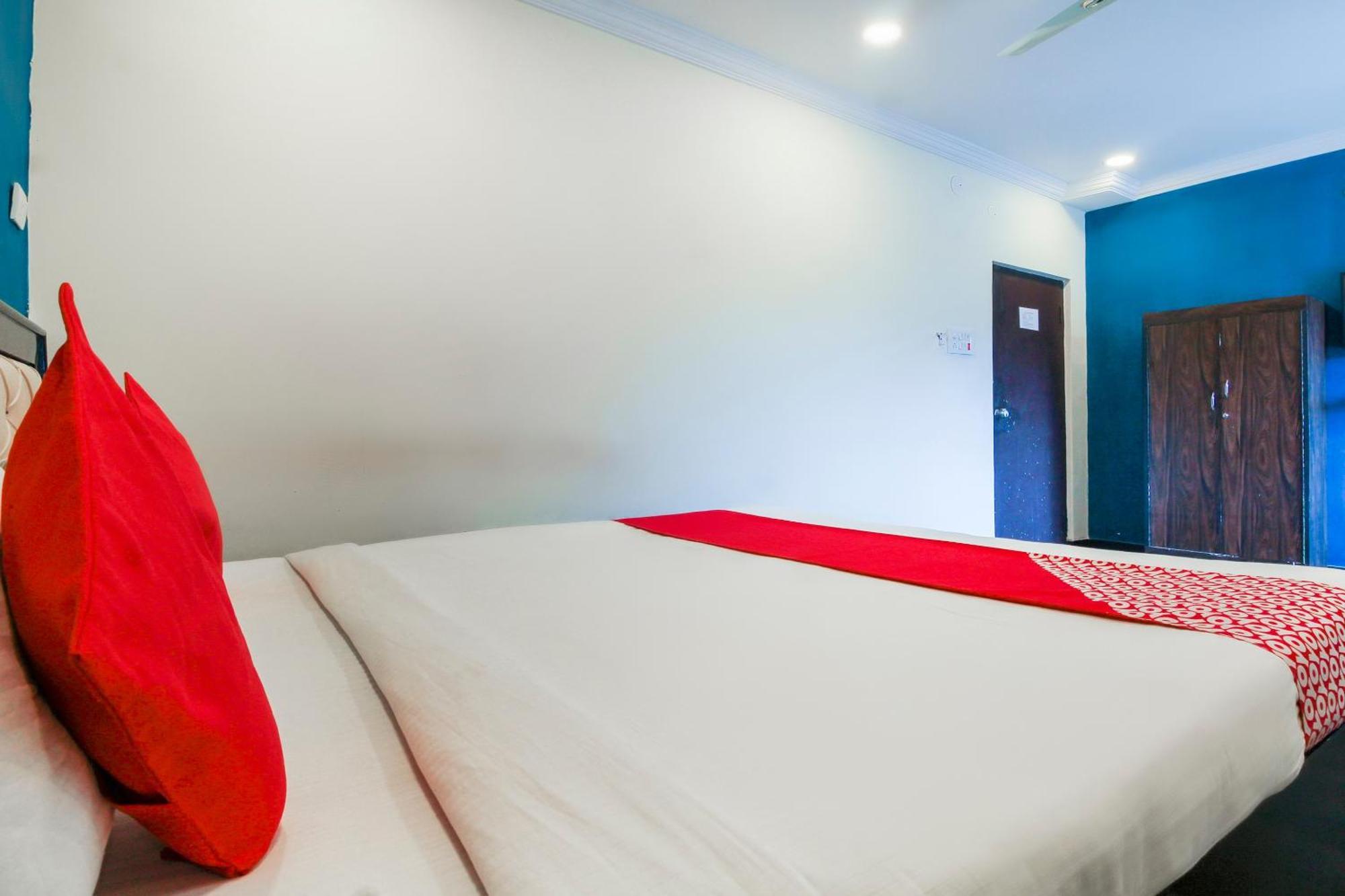 Hotel O Happy Guest House Near Lv Prasad Eye Hospital Hyderabad Eksteriør bilde
