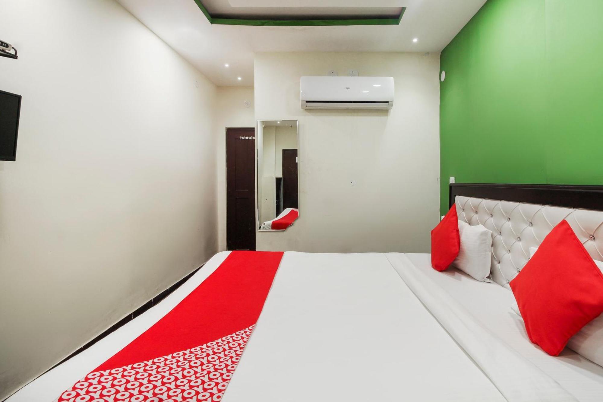 Hotel O Happy Guest House Near Lv Prasad Eye Hospital Hyderabad Eksteriør bilde